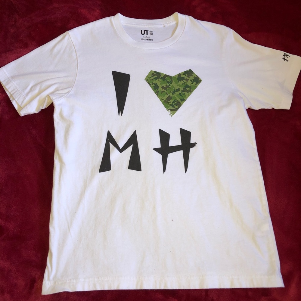 Uniclo T-Shirt